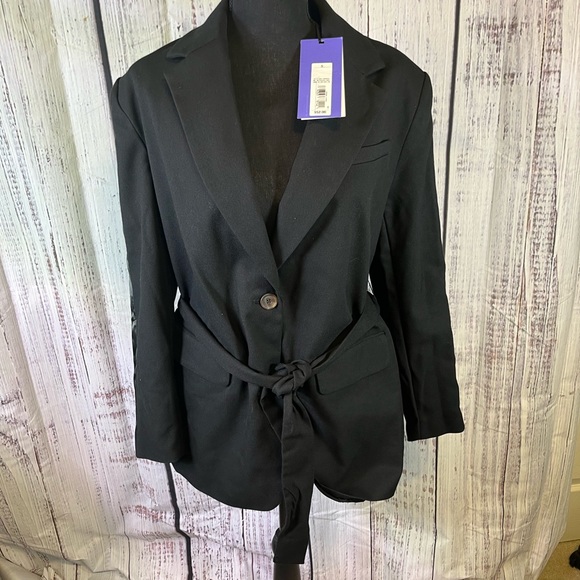 Kahlana Barfield Brown Jackets & Blazers - NWT Future Collective Kahlana Barfield Brown Target Tie-Front Blazer Black